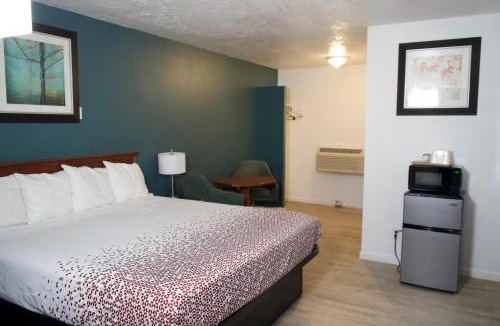 Madras Hotel | Juniper Motel Madras