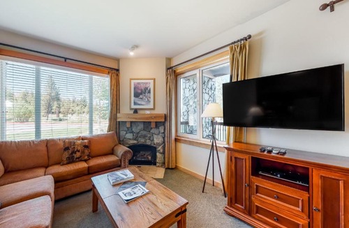 Mammoth Lakes Hotel | Juniper Springs Lodge 119