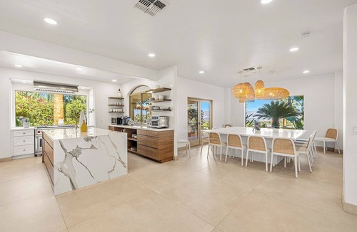 Palm Desert House | Kempa Villa - 5 Acre, 8 Bedroom Compound