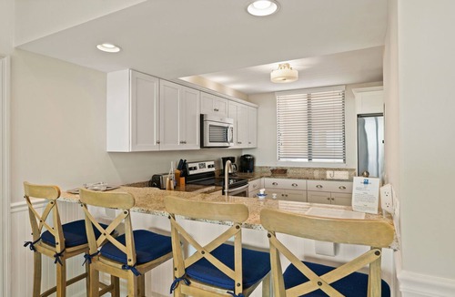 Saint Simons Island Condo | King & Prince Oceanfront South Villa with Beach and Resort Amenities