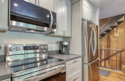 Kings Beach House | Kings Beach Creekside Retreat