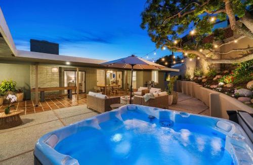 Country Club House | La Jolla Hilltop Haven with Ocean Views and Spa
