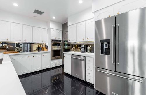 Deep Well Ranch House | La Petite Maison – Hollywood Regency Palm Springs