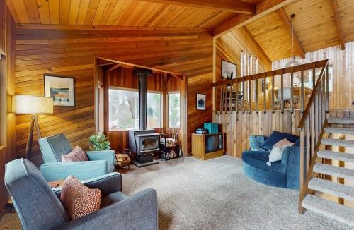 Hoodsport House | Lake Cushman Escape