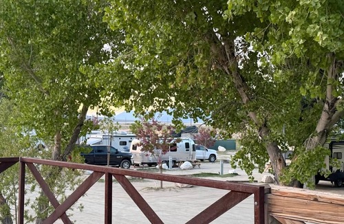 Olancha RV Rental | Lake Olancha RV site No.1 DEATH VALLEY Passageway