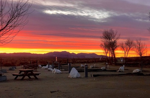Olancha RV Rental | Lake Olancha RV site No.1 DEATH VALLEY Passageway
