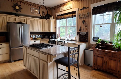 Amanda Park House | Lake Quinault, gateway to Olympic Peninsula and Olympic National Park
