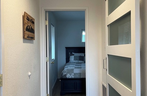 Weed Hotel | Lake Shastina Golf Resort