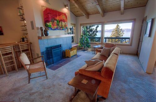Glenbrook House | Lake View Glen home