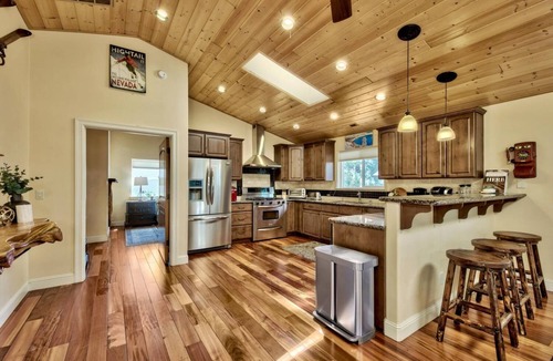 Zephyr Cove House | Lake Views and Mountain Luxury Lx66