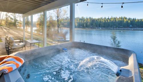 Groveland Villa | Lakefront Villa with 180 degree view private dock and boats