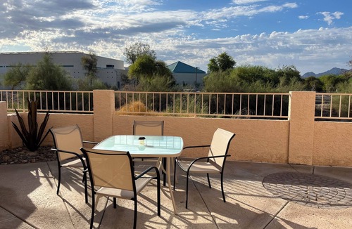 Lake Havasu City Condo | Lakeshore Village “Classic Condo” 2 patios Prime Location