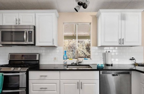 Wofford Heights House | Lakeview Retreat: A Spacious Dog-Friendly Escape with Breathtaking Views