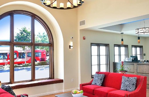 College East Hotel | Lamplighter Inn & Suites at SDSU
