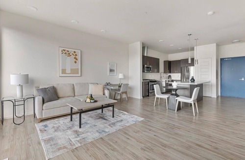 Hayden Island Apartment | Landing | Amazing 1BD, Gym, Clubhouse