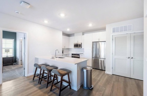 Santa Rosa Apartment | Landing | Chic 2BD, Clubhouse, Courtyard