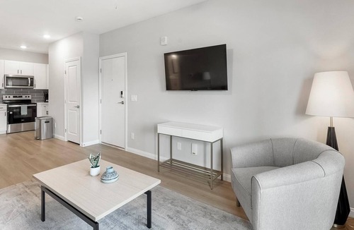Townsite Apartment | Landing | Chic 2BD, Rooftop Lounge, Pool