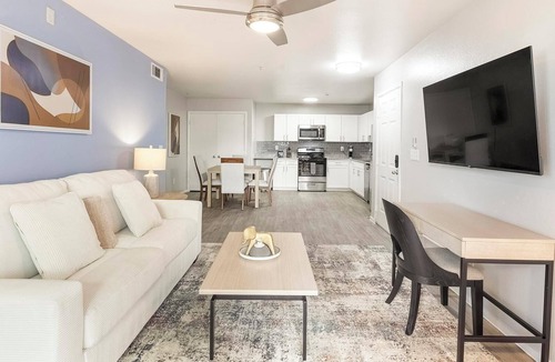 Whitney Apartment | Landing | Incredible 2BD, Gym, Pool