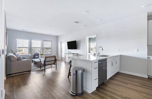 Santa Rosa Apartment | Landing | Incredible 1BD, Clubhouse, Gym