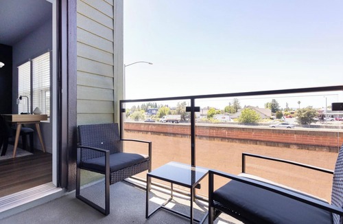 Santa Rosa Apartment | Landing | Modern 1BD, Clubhouse, Gym
