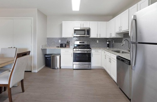 Whitney Apartment | Landing | Spectacular 1BD, Clubhouse, Gym