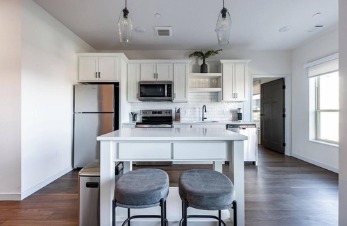 Prescott Valley Apartment | Landing | Stunning 1BD, Gym, Clubhouse