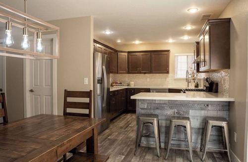 Flagstaff House | Large fenced yard, pets ok, sauna & cold plunge