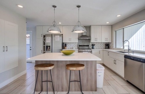 North Pacific Beach Apartment | Large Home in Pacific Beach
