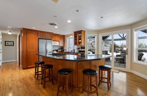 Camas House | Large & Private Family Home in Camas