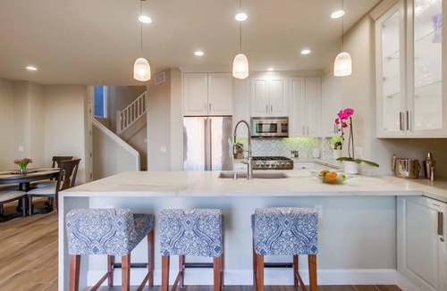 South Mission Beach Condo | Last Minute Deals - *Coastal Luxury with Unmatched Oceanfront Views*