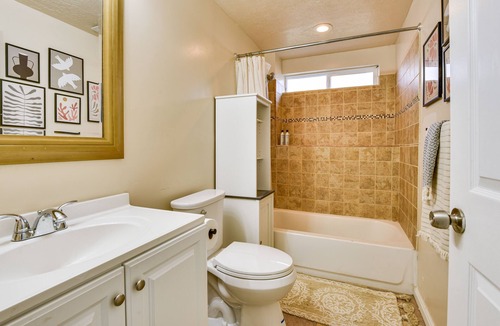 Layton House | Layton Home w/ Pool + Hot Tub, 23 Mi to Snowbasin!