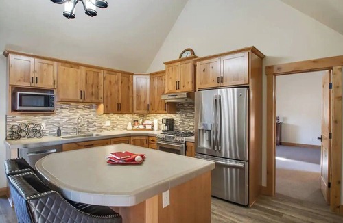 Leavenworth Ski Chalet | Leavenworth Chalet - 5 min to downtown ~ Amazing views of the Cascades!
