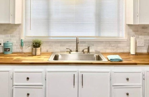 Riddle House | Little Riddles 2 bedroom home