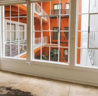 Downtown Los Angeles Bed & Breakfast | Loft in Downtown Los Angeles