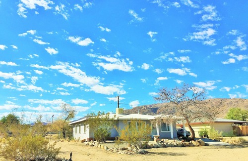 Twentynine Palms House | Loma Hillside near Oasis Visitor Center