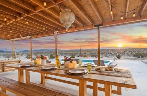 Twentynine Palms House | Loma Vista - Pool Spa Outdoor Movies Meditation