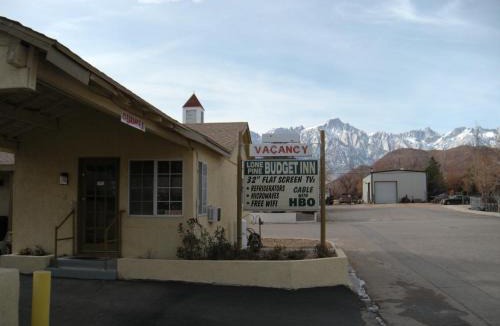 Lone Pine Hotel | Lone Pine Budget Inn