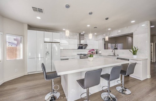 Centennial Hills House | Look no Further Magnificent home