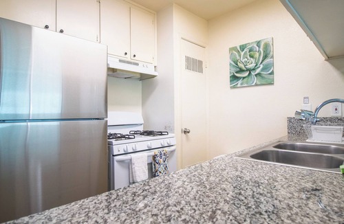 Porterville Apartment | Lovely 2 bedroom 2 bath apartment