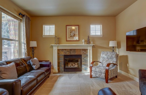 Southwest Bend House | Lovely Outdoor Living with Fireplace, BBQ/Smoker, Mountain Views