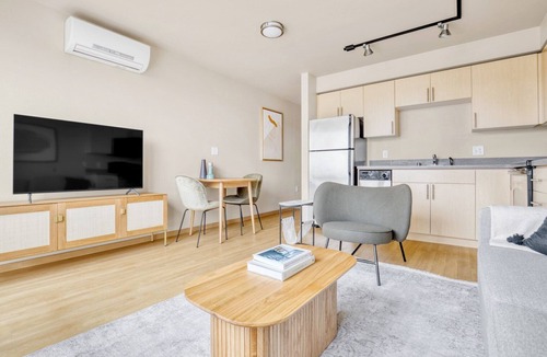 Lower Queen Anne Apartment | Lovely Queen Anne 1BR w/Gym, W/D, Lounge & Roof Deck, by Blueground
