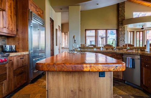 West Sedona House | Lux 360 Views, Pool & Hot Tub! Sky Dancer - S019