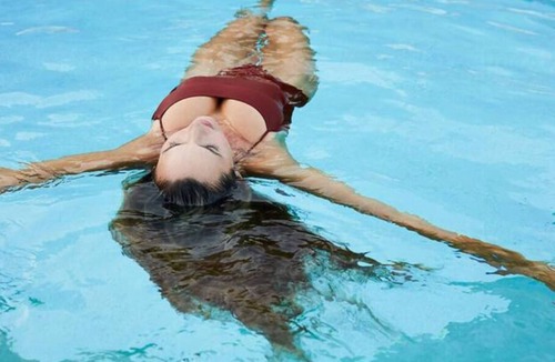 Morena Apartment | Lux Apt by SeaWorld. Pool, Hot Tub, Gym, King Beds