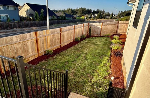 Sunnyslope House | Lux Design, 5 Beds, Sleeps 10, Game Room, BBQ Grill