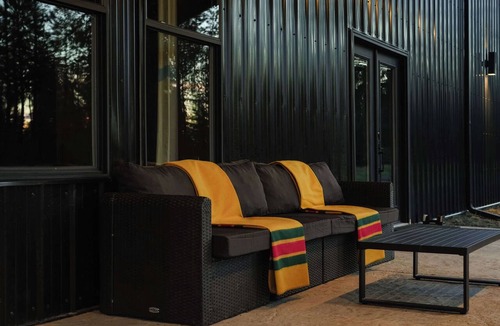 Chattaroy House | Luxe Nordic Barndominium Retreat at Black Pine