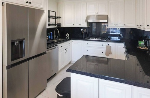 North Fair Oaks House | Luxe Redwood City – Near 101 & Levis – 14 miles