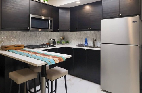 North Fair Oaks House | Luxe Redwood City – Near 101 & Levis – 14 miles