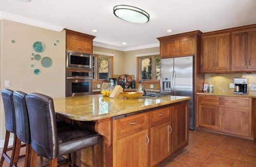 Montecito Heights Cottage | Luxe, Spacious, Stunning Views + Large Guest House