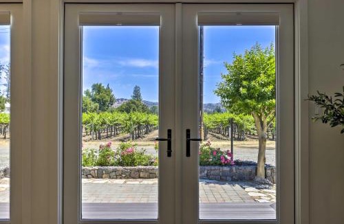 Rutherford House | Luxe Wine Country Getaway w/Vineyard Views