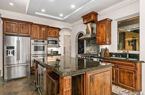 Pacific Highlands Ranch Resort | Luxury beautiful Resort house with Salt pool, Tennis, Screen Golf/Game